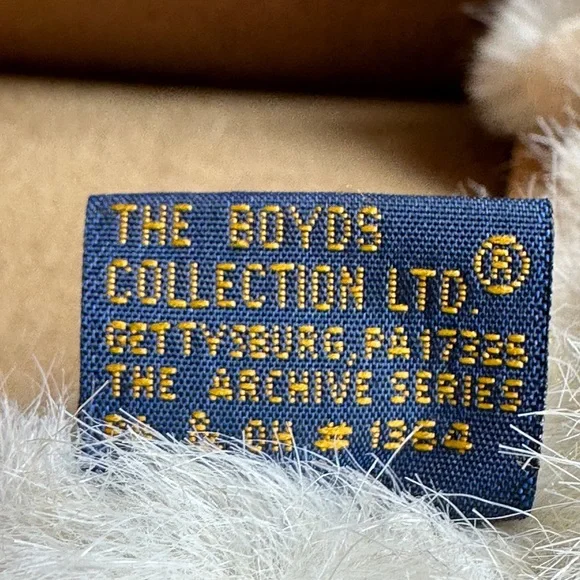 Boyds Bears Investment Collectables Rabbit Giselle De La Fleur Jointed Posable - Picture 5 of 12